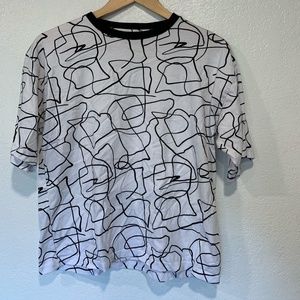 High Contrast - ASOS Graphic Lined Tee